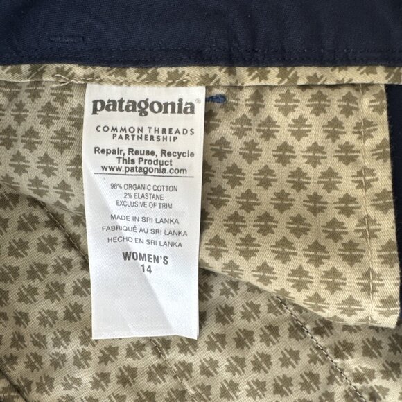 Patagonia Women's Capri Pant Size 14 Navy Blue Organic Cotton pockets high rise - Picture 10 of 10